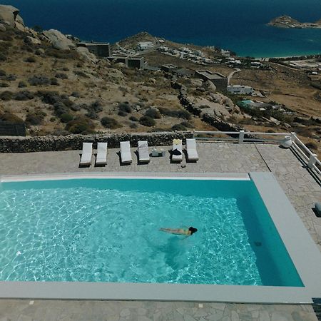 Mykonos Supreme Comfort Suites & Villas Kalafatis Exterior photo