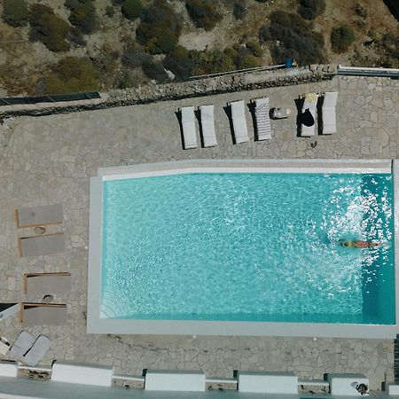 Mykonos Supreme Comfort Suites & Villas Kalafatis Exterior photo