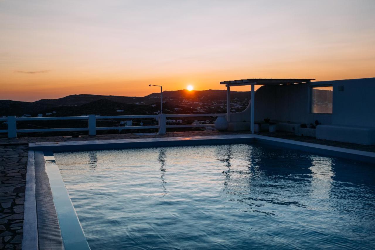Mykonos Supreme Comfort Suites & Villas Kalafatis Exterior photo