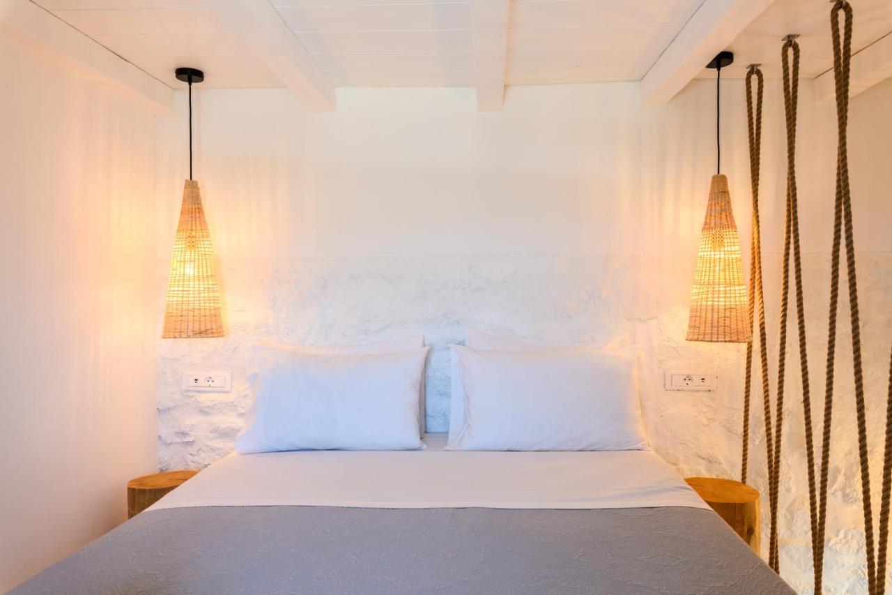 Mykonos Supreme Comfort Suites & Villas Kalafatis Exterior photo