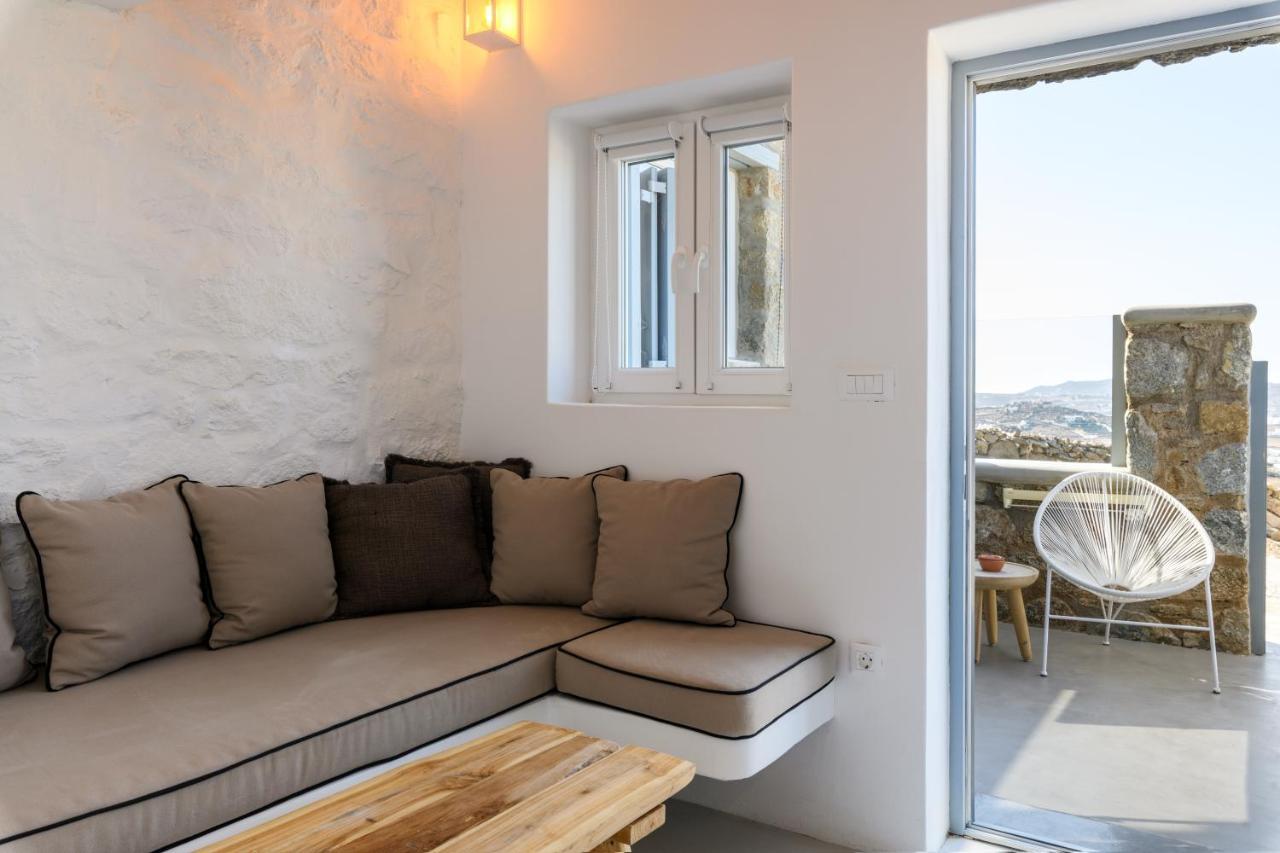 Mykonos Supreme Comfort Suites & Villas Kalafatis Exterior photo