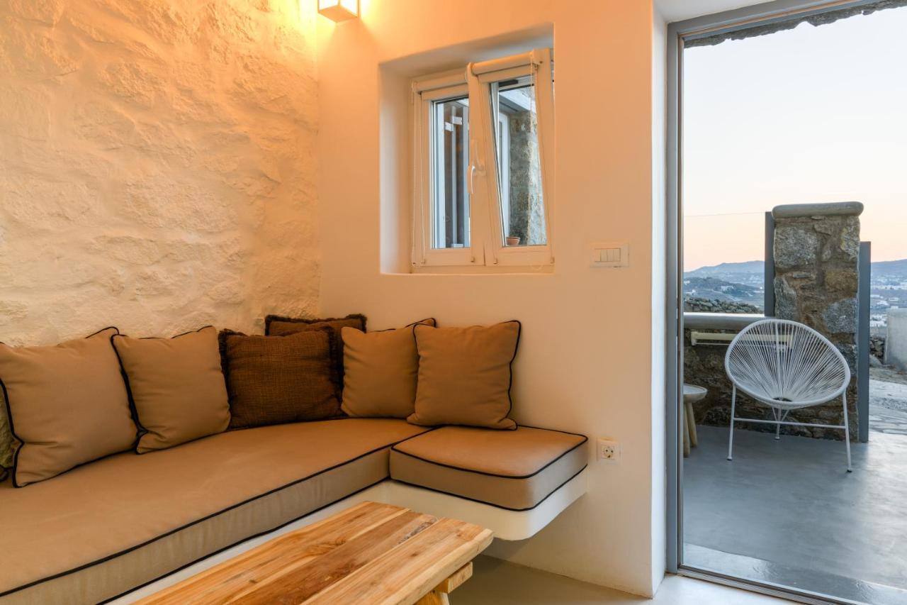 Mykonos Supreme Comfort Suites & Villas Kalafatis Exterior photo