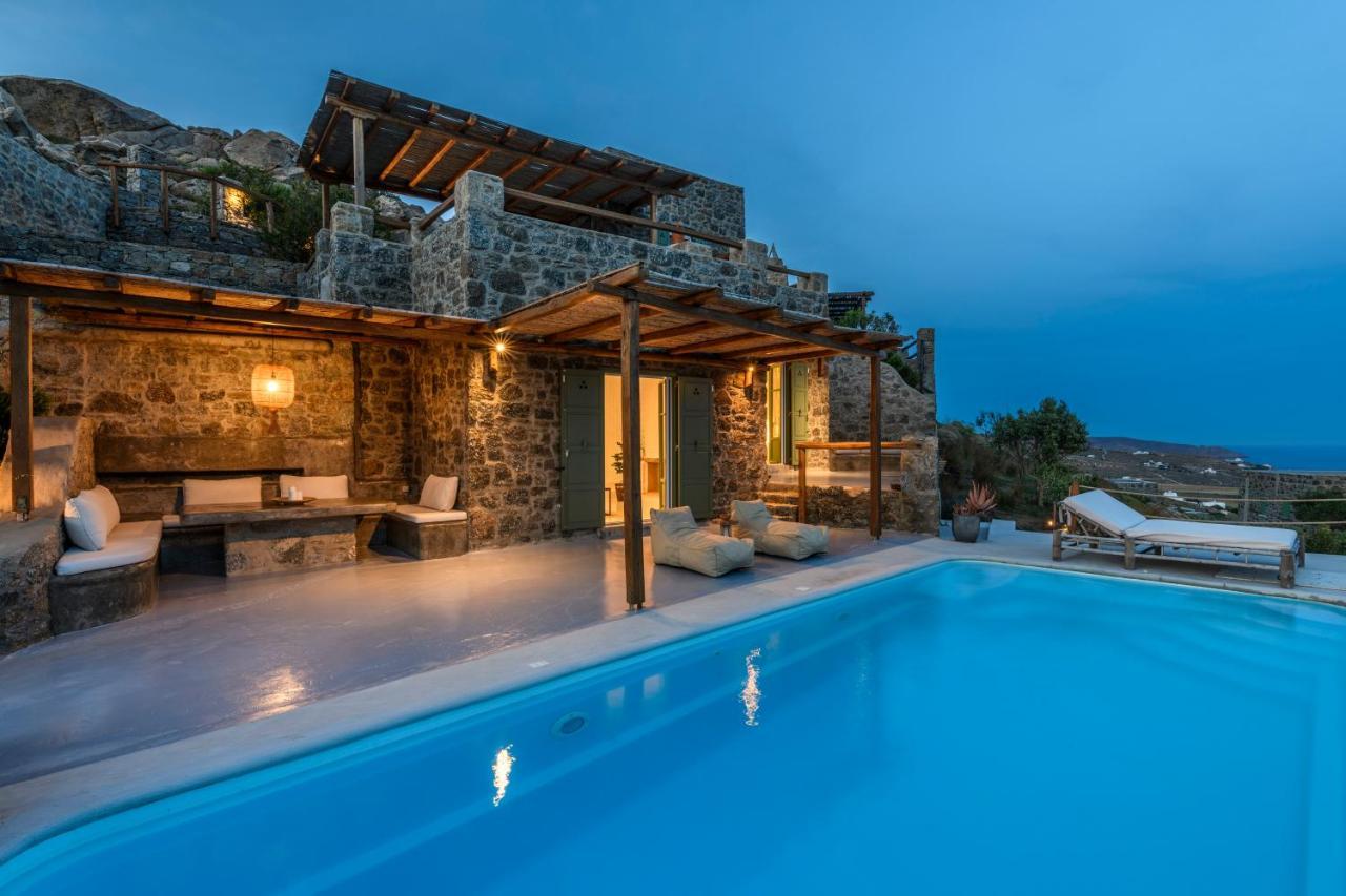 Mykonos Supreme Comfort Suites & Villas Kalafatis Exterior photo