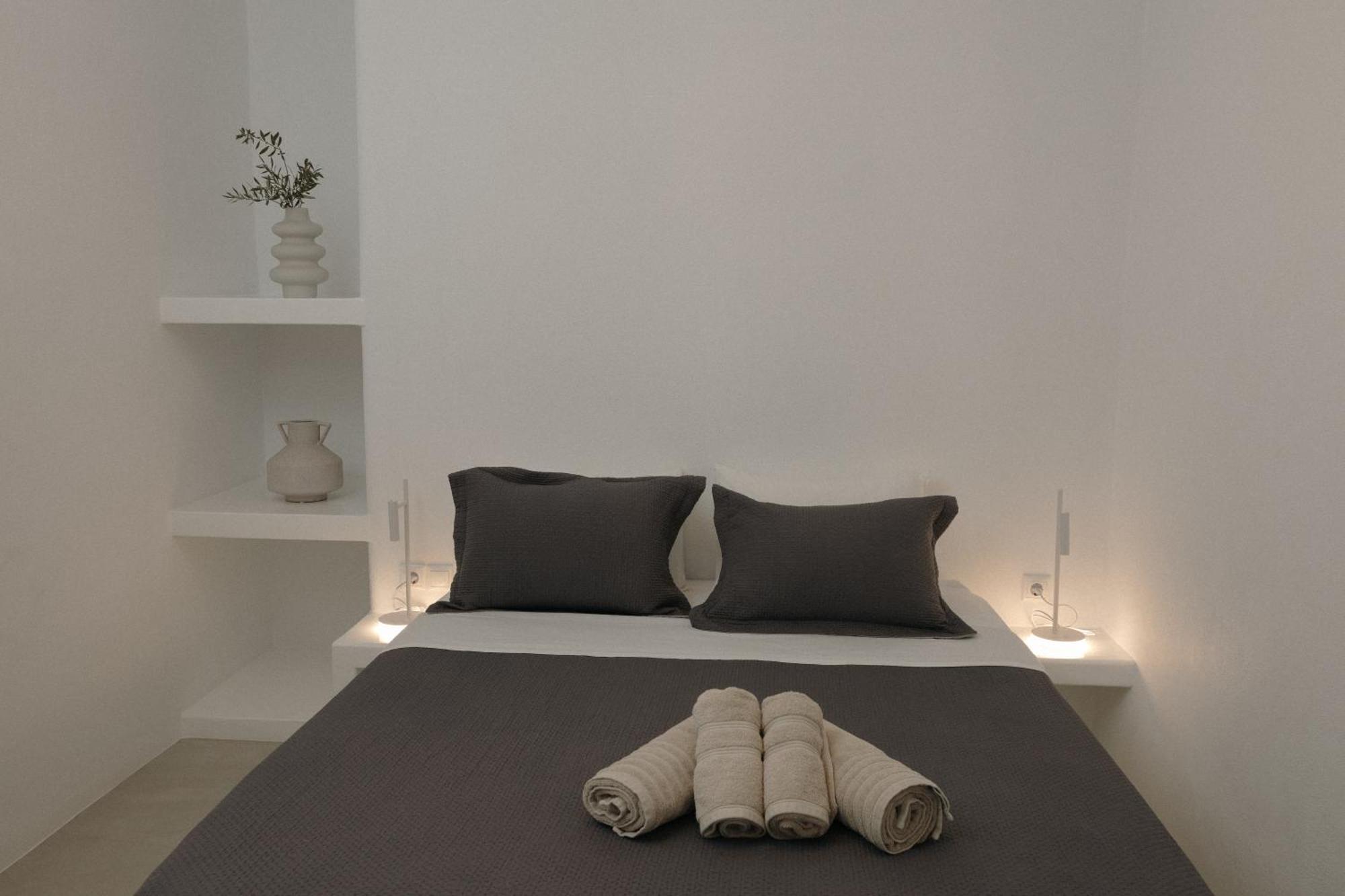 Mykonos Supreme Comfort Suites & Villas Kalafatis Exterior photo